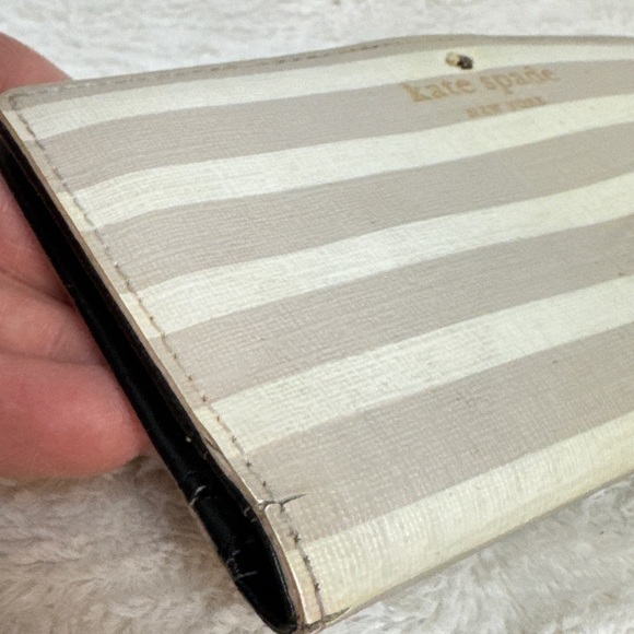 KATE SPADE - Stacy Striped Bi-fold wallet. Read description please. - Picture 3 of 5